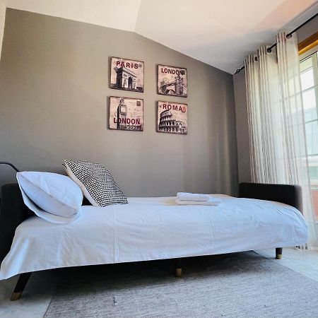 El Apartamento De La Colegiata Apartment Виго Екстериор снимка